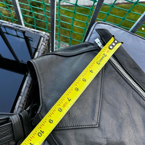 Pair Of Harley Davidson Leather Chaps Size WS - Picture 7 of 13